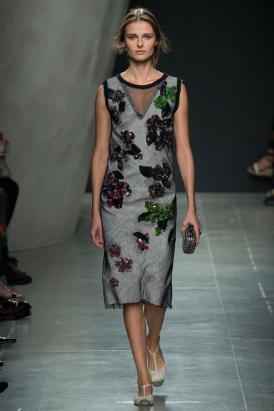Look 35